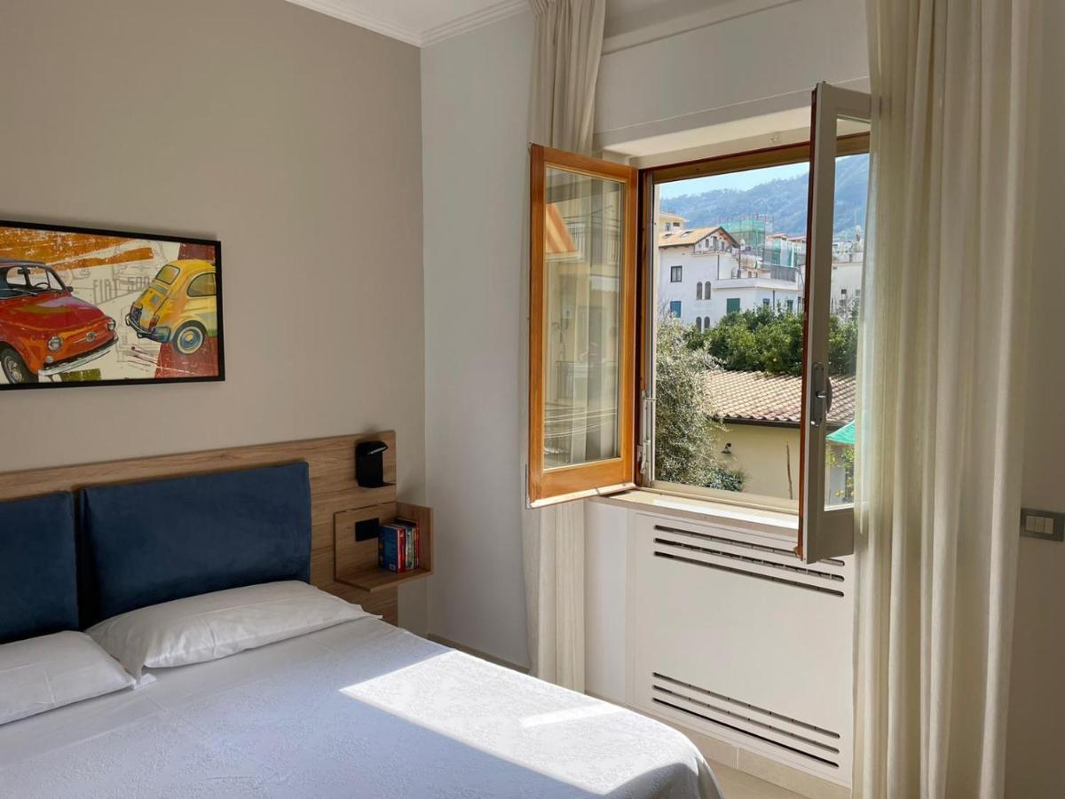 Appartamento Le Zagare Sorrent Exterior foto